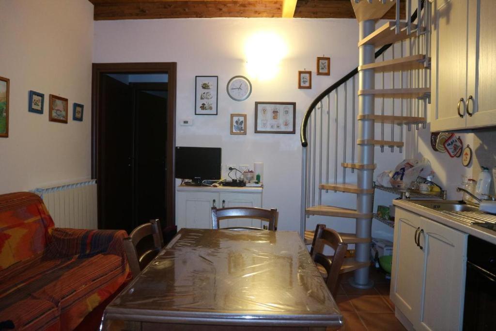 La Dimora Delle Corti Villa Vanzone Bagian luar foto
