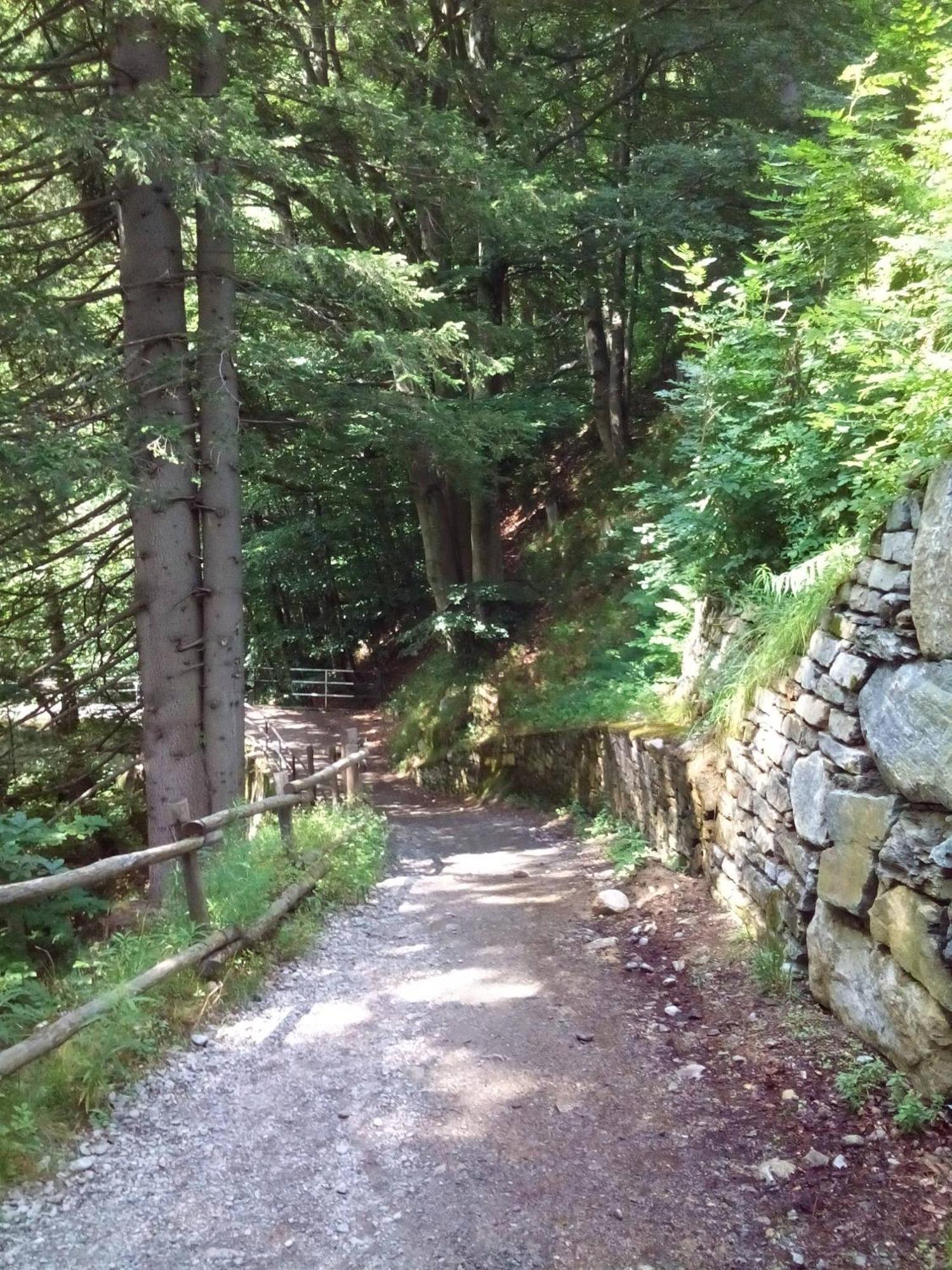 La Dimora Delle Corti Villa Vanzone Bagian luar foto